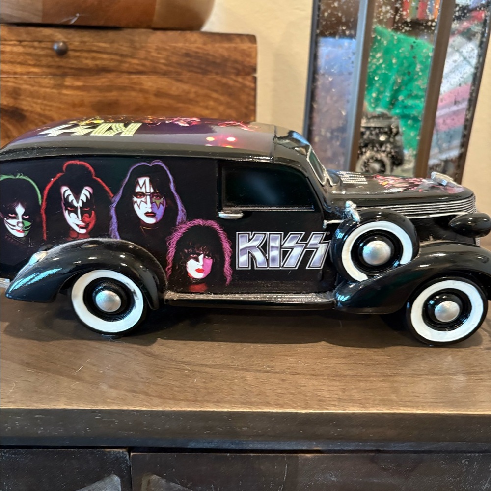 The Bradford Exchange Black KISS Band Van - Picture 2 of 6